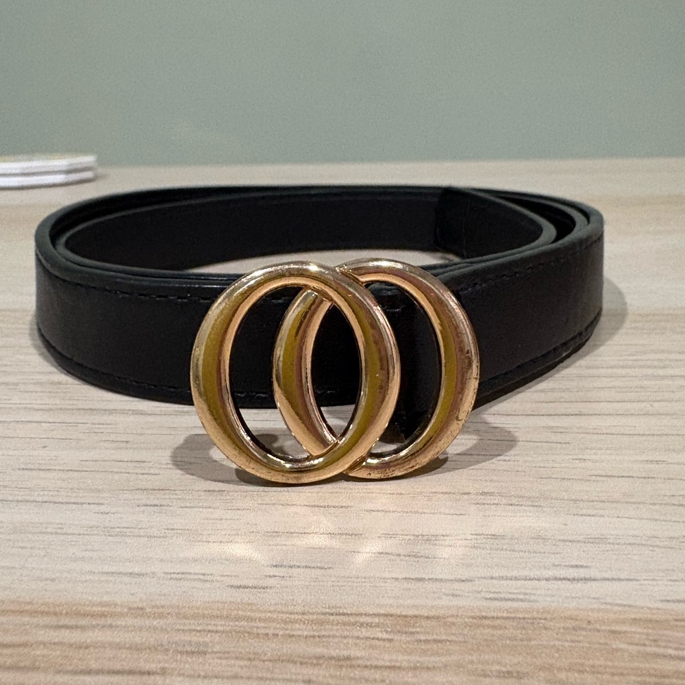 Elegant Black and Gold Women's Belt